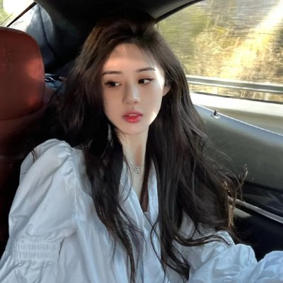 白月光竟是我自己